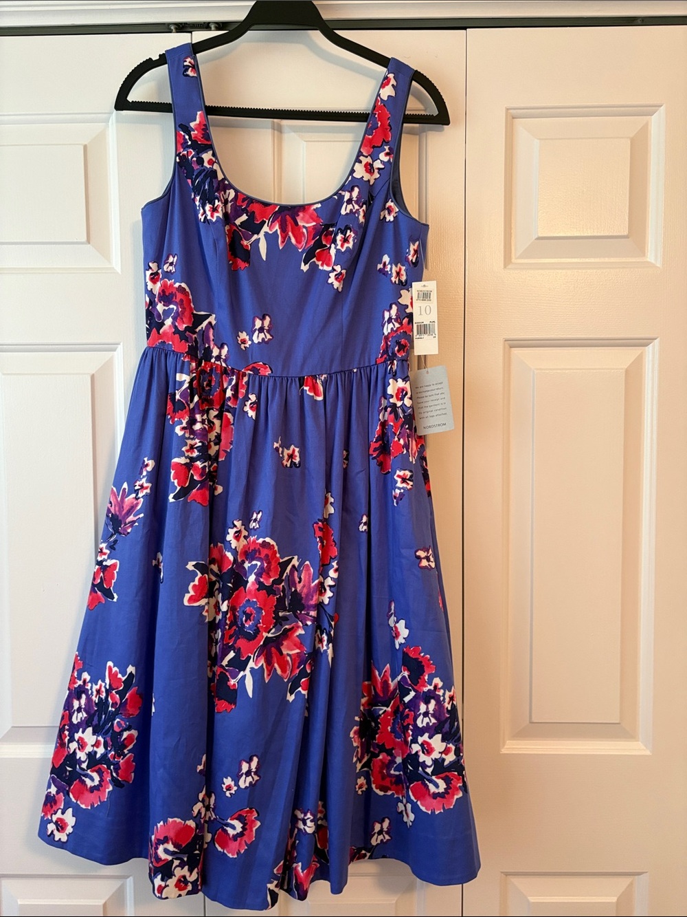 Donna Morgan Blue Floral Fit-and-Flare Dress with Pink & Red Blooms